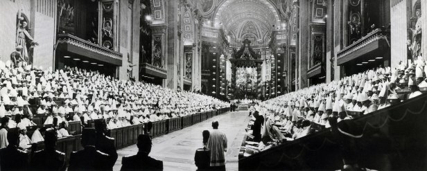 PANORAMIC VIEW OF OPENING SESSION OF SECOND VATICAN COUNCIL