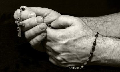 Enzo Bianchi – La valenza universale della preghiera del rosario